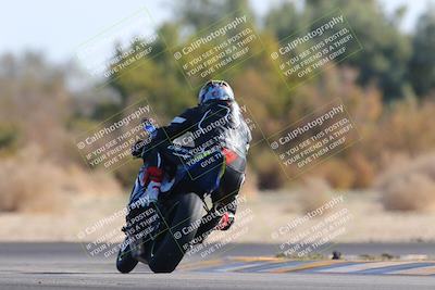 media/Dec-18-2022-SoCal Trackdays (Sun) [[8099a50955]]/Turn 7 Backside (1125am)/